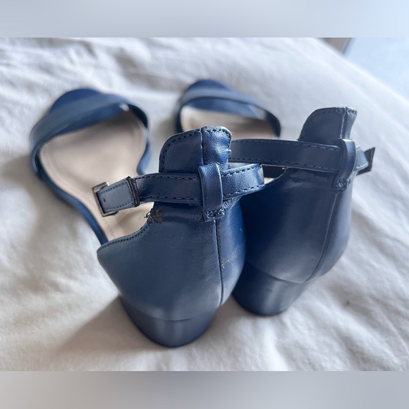 Heeled sandals - Picture 2 of 5